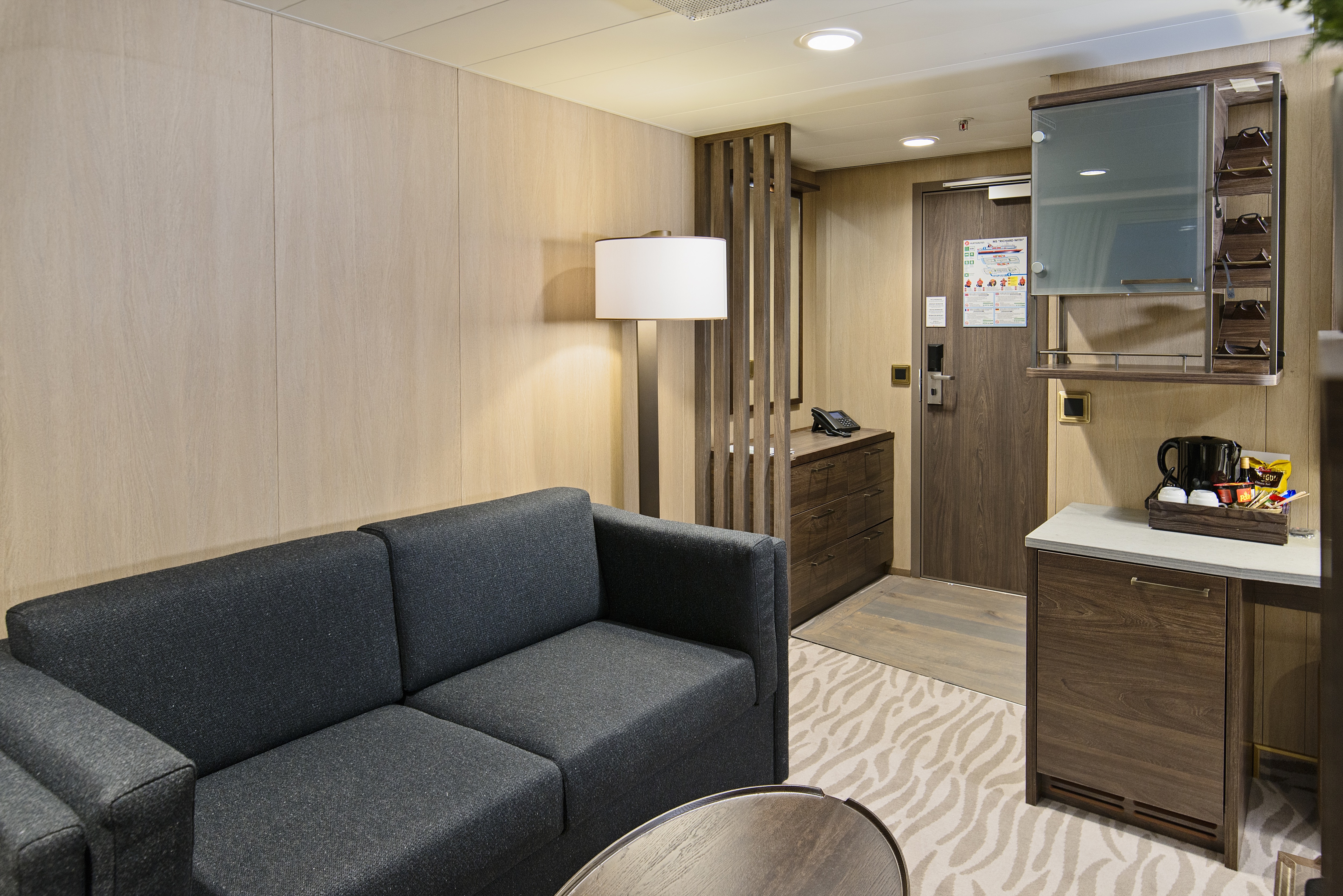 Expedition Suite | Two-bed mini suite on upper deck